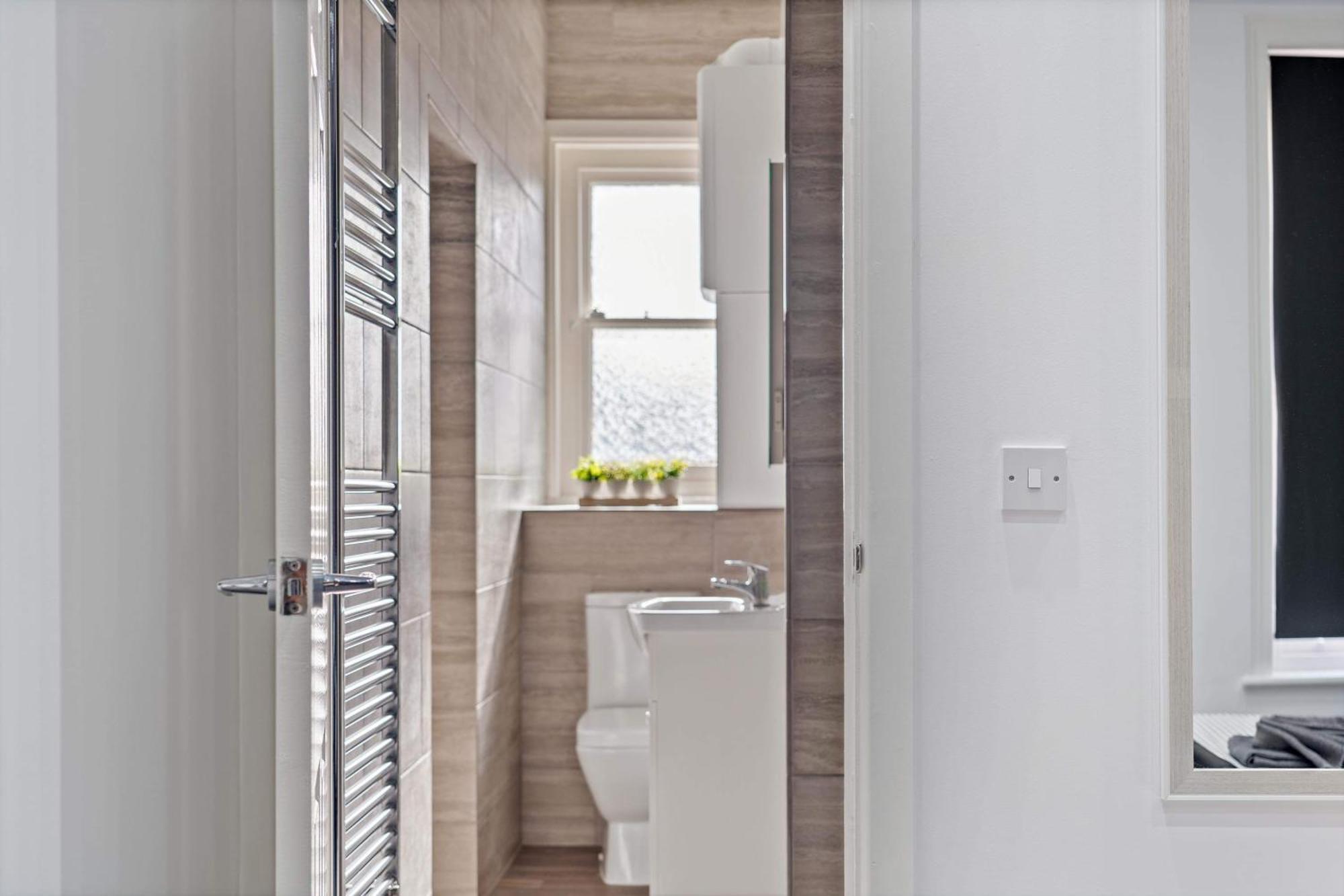 Cowgate Luxury Apartments Петербург Экстерьер фото